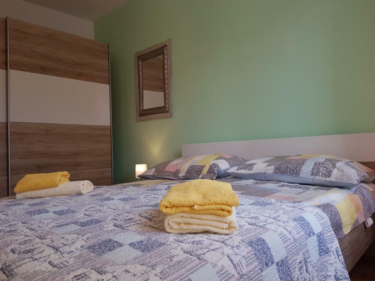 Apartment Mila ウマグ エクステリア 写真